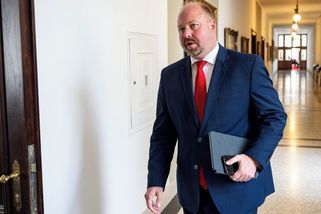 Byl zločincem Čech, nebo Ukrajinec? Tejc vyhověl kritice a mírní zveřejňování původu pachatelů - Novinky